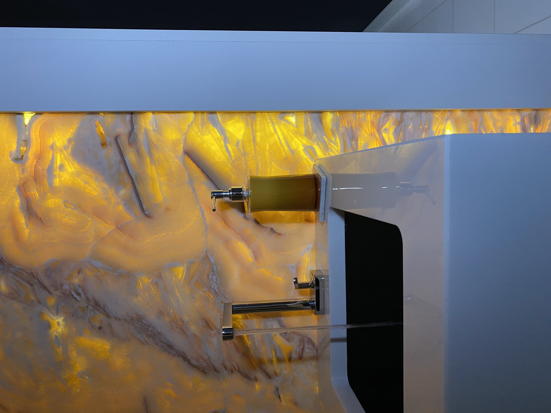 BAGNO ONICE