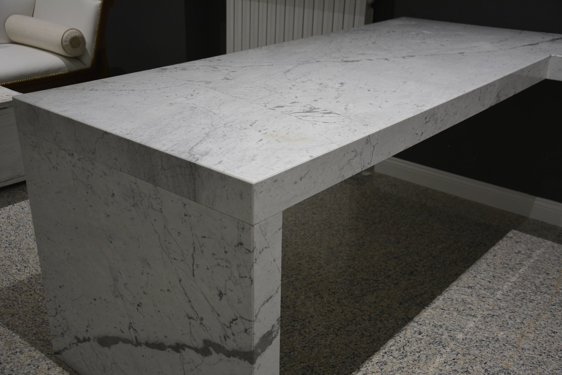 SCRIVANIA MARMO CARRARA